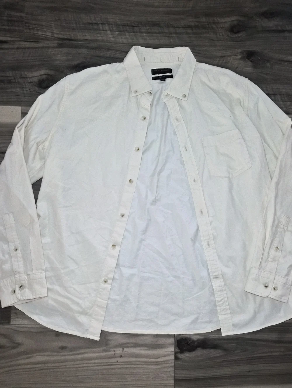 Men's Banana Republic Button-Down Shirt - Classic Long Sleeve Slim Fit